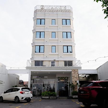 Wangs Hotel Gurney Drive George Town Eksteriør billede