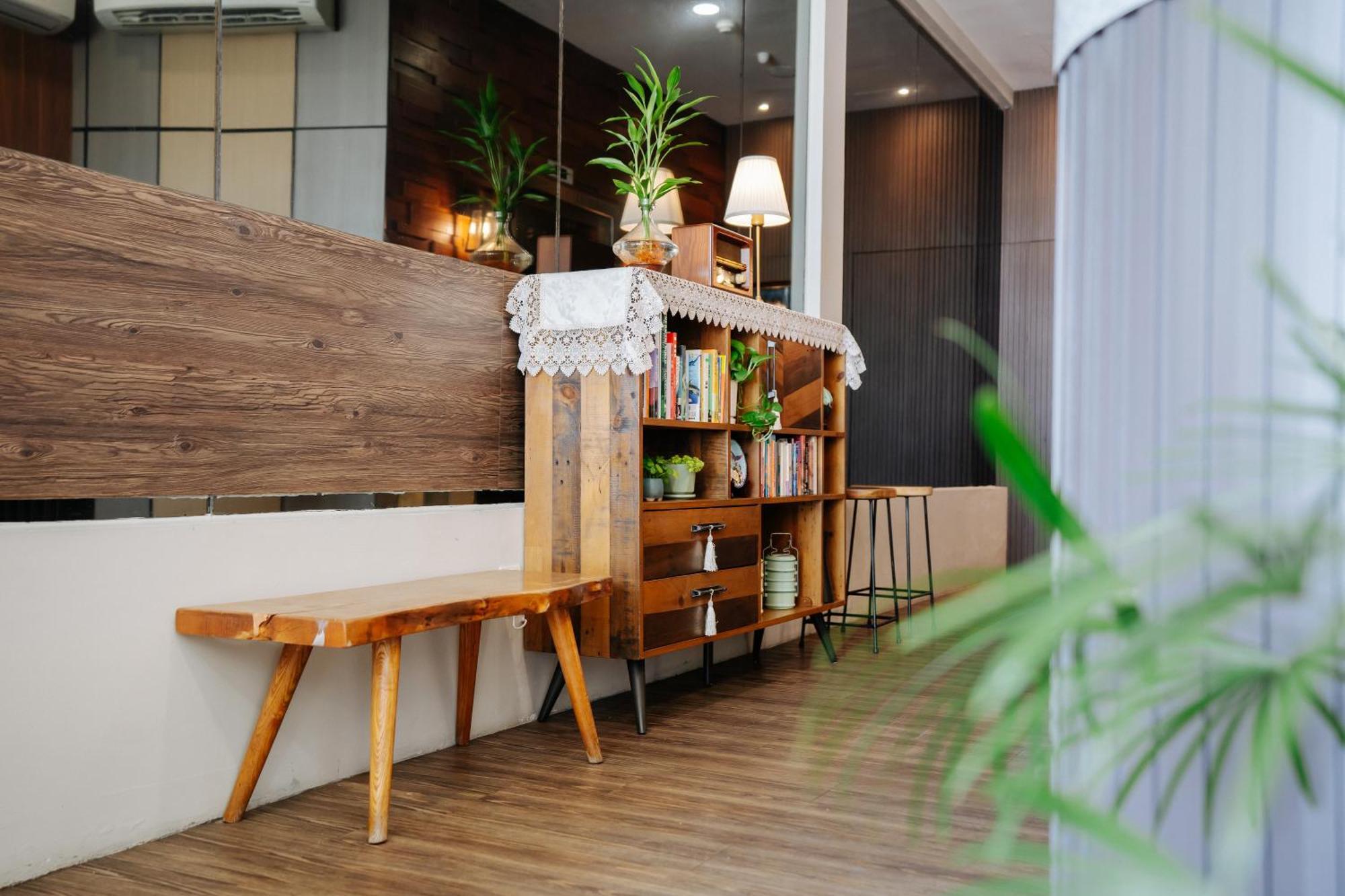Wangs Hotel Gurney Drive George Town Eksteriør billede