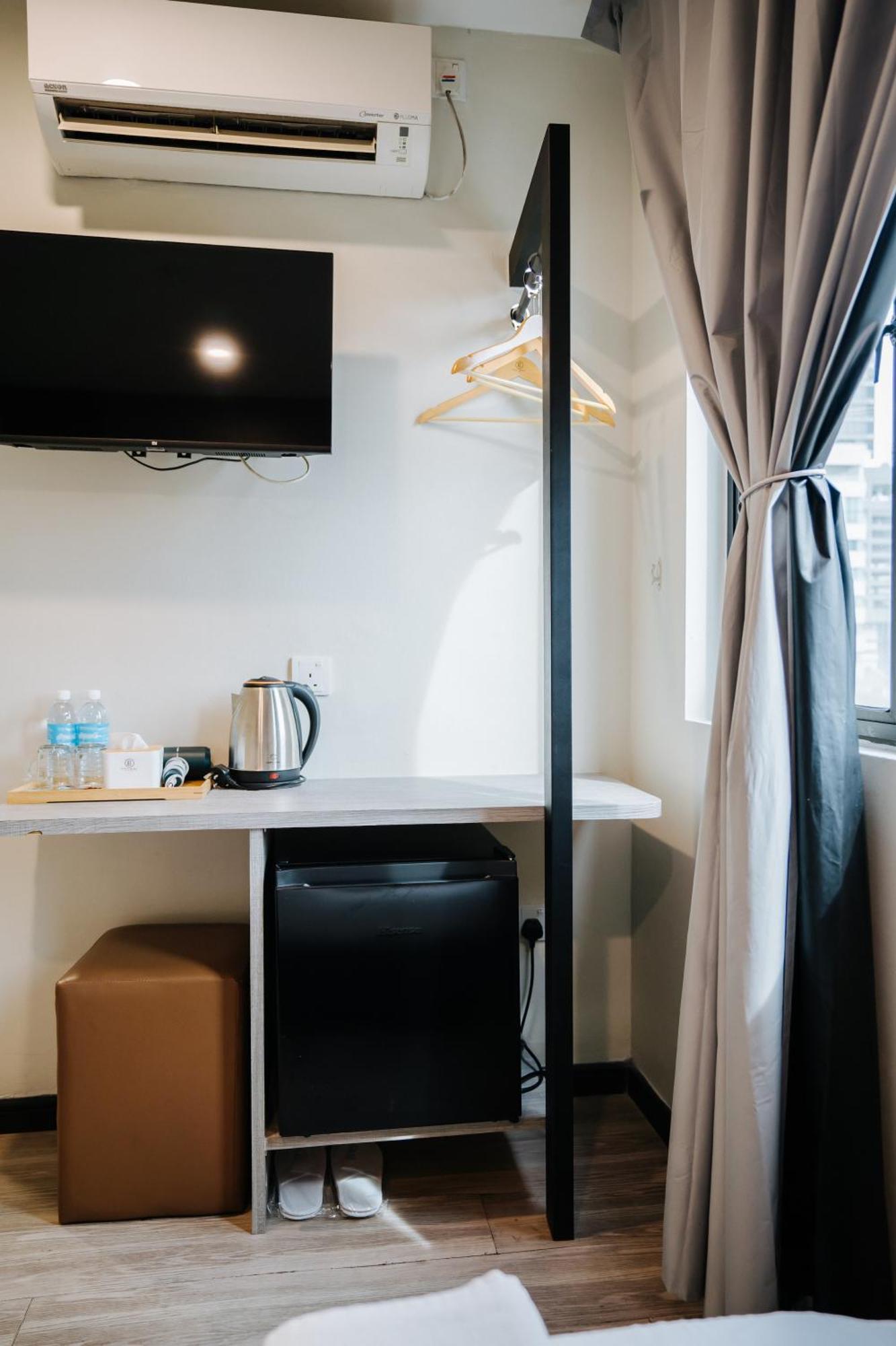 Wangs Hotel Gurney Drive George Town Eksteriør billede