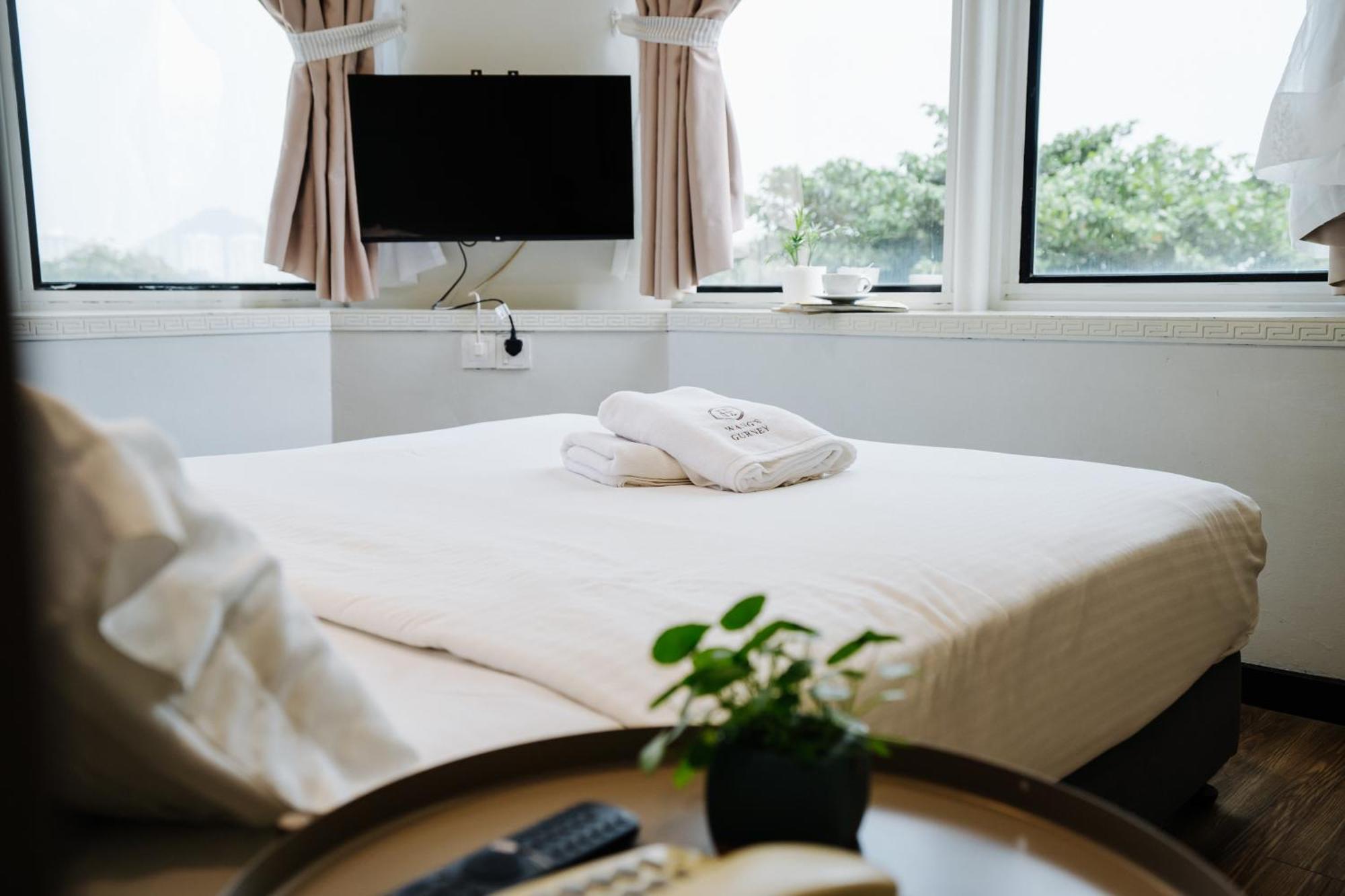 Wangs Hotel Gurney Drive George Town Eksteriør billede