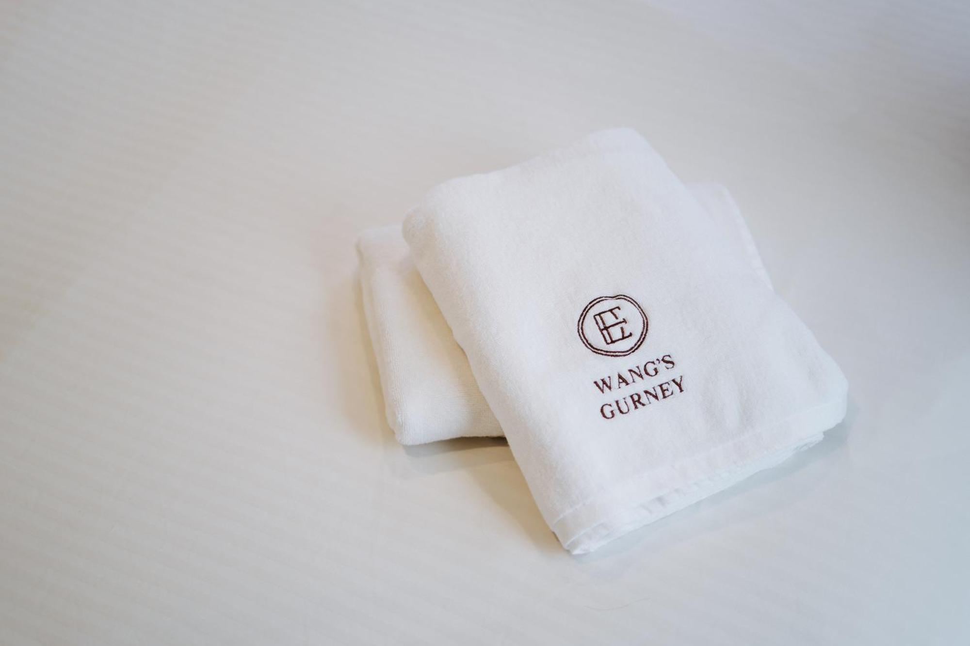 Wangs Hotel Gurney Drive George Town Eksteriør billede