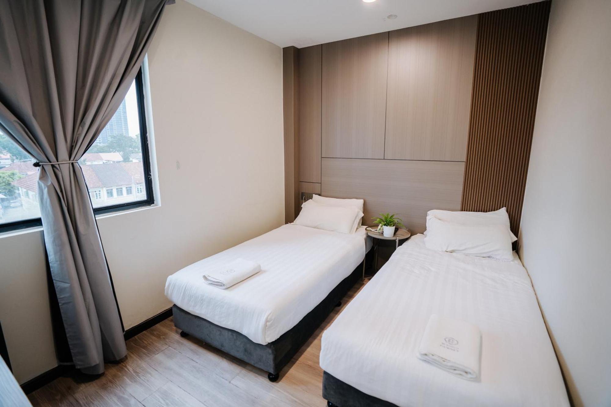Wangs Hotel Gurney Drive George Town Eksteriør billede