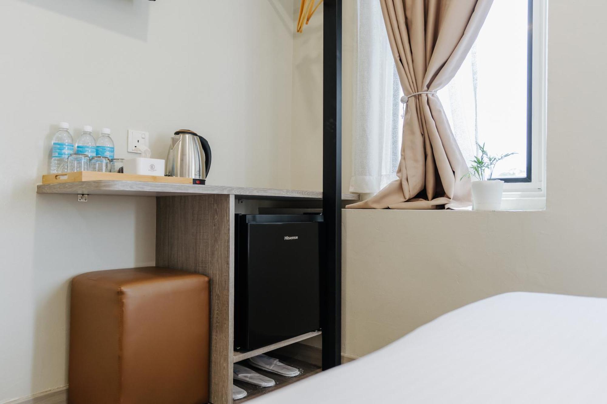 Wangs Hotel Gurney Drive George Town Eksteriør billede